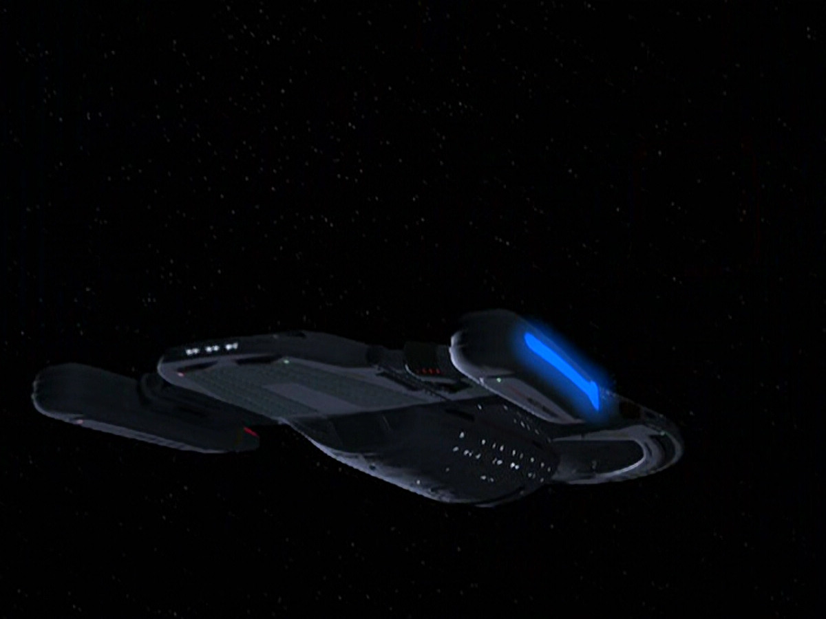 extant_StarTrek_VOY_6x04-TinkerTenorDoctorSpy_03550.jpg