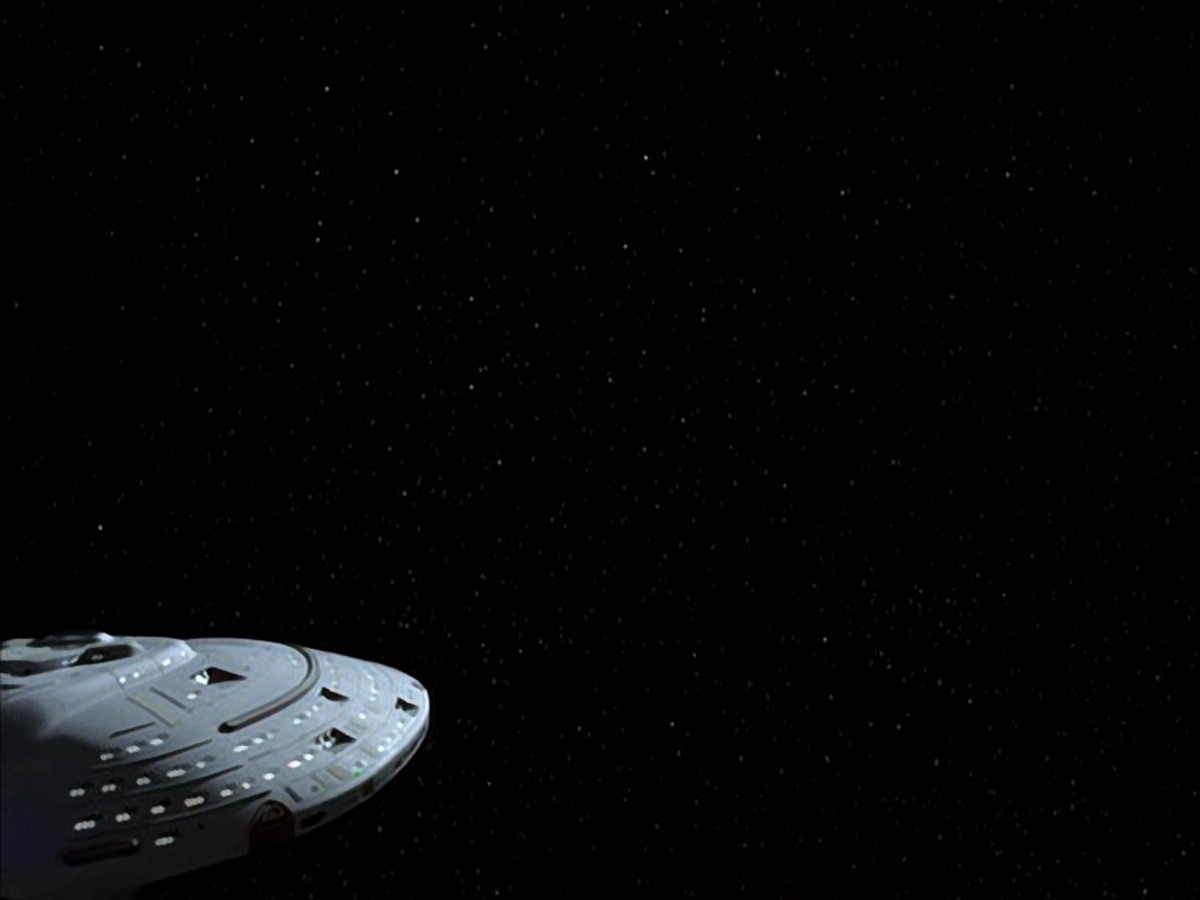 extant_StarTrek_VOY_6x04-TinkerTenorDoctorSpy_03636.jpg