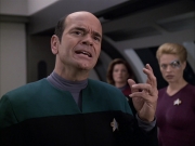 Filename=extant_StarTrek_VOY_6x04-TinkerTenorDoctorSpy_00187.jpg
Filesize=144KiB
Dimensions=1200x900
Date added=Dec 27, 2019 extant_StarTrek_VOY_6x04-TinkerTenorDoctorSpy_00187.jpg