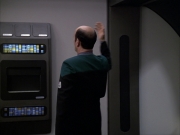 Filename=extant_StarTrek_VOY_6x04-TinkerTenorDoctorSpy_00218.jpg
Filesize=135KiB
Dimensions=1200x900
Date added=Dec 27, 2019 extant_StarTrek_VOY_6x04-TinkerTenorDoctorSpy_00218.jpg