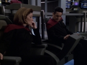 extant_StarTrek_VOY_6x04-TinkerTenorDoctorSpy_00510.jpg
