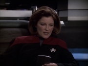 extant_StarTrek_VOY_6x04-TinkerTenorDoctorSpy_00566.jpg