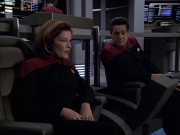 extant_StarTrek_VOY_6x04-TinkerTenorDoctorSpy_00575.jpg