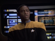 extant_StarTrek_VOY_6x04-TinkerTenorDoctorSpy_00576.jpg