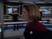extant_StarTrek_VOY_6x04-TinkerTenorDoctorSpy_00608.jpg