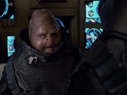 extant_StarTrek_VOY_6x04-TinkerTenorDoctorSpy_00714.jpg