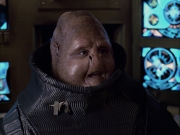 extant_StarTrek_VOY_6x04-TinkerTenorDoctorSpy_00735.jpg