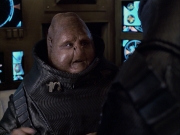 extant_StarTrek_VOY_6x04-TinkerTenorDoctorSpy_00764.jpg