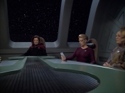 extant_StarTrek_VOY_6x04-TinkerTenorDoctorSpy_00835.jpg