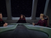 extant_StarTrek_VOY_6x04-TinkerTenorDoctorSpy_00838.jpg