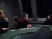extant_StarTrek_VOY_6x04-TinkerTenorDoctorSpy_00844.jpg