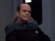 extant_StarTrek_VOY_6x04-TinkerTenorDoctorSpy_00862.jpg