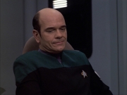 extant_StarTrek_VOY_6x04-TinkerTenorDoctorSpy_00877.jpg