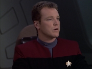extant_StarTrek_VOY_6x04-TinkerTenorDoctorSpy_00890.jpg