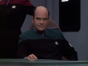 extant_StarTrek_VOY_6x04-TinkerTenorDoctorSpy_00894.jpg