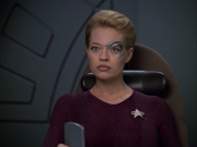 extant_StarTrek_VOY_6x04-TinkerTenorDoctorSpy_00897.jpg