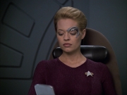 extant_StarTrek_VOY_6x04-TinkerTenorDoctorSpy_00908.jpg