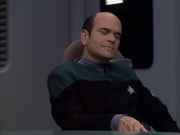 extant_StarTrek_VOY_6x04-TinkerTenorDoctorSpy_00912.jpg