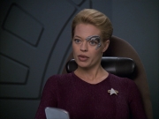 extant_StarTrek_VOY_6x04-TinkerTenorDoctorSpy_00917.jpg