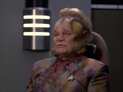 extant_StarTrek_VOY_6x04-TinkerTenorDoctorSpy_00930.jpg