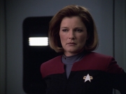 extant_StarTrek_VOY_6x04-TinkerTenorDoctorSpy_00970.jpg
