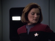 extant_StarTrek_VOY_6x04-TinkerTenorDoctorSpy_00972.jpg
