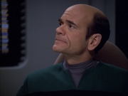 extant_StarTrek_VOY_6x04-TinkerTenorDoctorSpy_00982.jpg