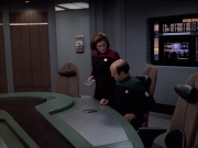 extant_StarTrek_VOY_6x04-TinkerTenorDoctorSpy_00986.jpg