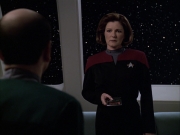 extant_StarTrek_VOY_6x04-TinkerTenorDoctorSpy_01005.jpg