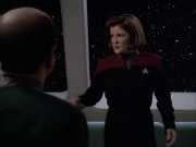 extant_StarTrek_VOY_6x04-TinkerTenorDoctorSpy_01019.jpg