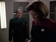 extant_StarTrek_VOY_6x04-TinkerTenorDoctorSpy_01028.jpg