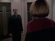 extant_StarTrek_VOY_6x04-TinkerTenorDoctorSpy_01033.jpg
