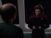extant_StarTrek_VOY_6x04-TinkerTenorDoctorSpy_01050.jpg