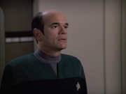 extant_StarTrek_VOY_6x04-TinkerTenorDoctorSpy_01064.jpg