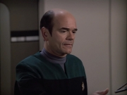 extant_StarTrek_VOY_6x04-TinkerTenorDoctorSpy_01079.jpg