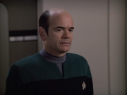 extant_StarTrek_VOY_6x04-TinkerTenorDoctorSpy_01081.jpg