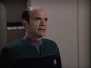 extant_StarTrek_VOY_6x04-TinkerTenorDoctorSpy_01082.jpg
