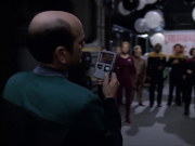 extant_StarTrek_VOY_6x04-TinkerTenorDoctorSpy_01096.jpg