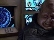 extant_StarTrek_VOY_6x04-TinkerTenorDoctorSpy_01167.jpg