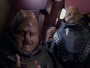extant_StarTrek_VOY_6x04-TinkerTenorDoctorSpy_01184.jpg