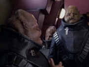 extant_StarTrek_VOY_6x04-TinkerTenorDoctorSpy_01196.jpg