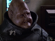 extant_StarTrek_VOY_6x04-TinkerTenorDoctorSpy_01208.jpg