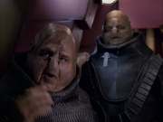 extant_StarTrek_VOY_6x04-TinkerTenorDoctorSpy_01220.jpg