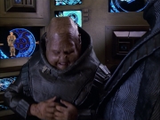 extant_StarTrek_VOY_6x04-TinkerTenorDoctorSpy_01235.jpg