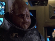 extant_StarTrek_VOY_6x04-TinkerTenorDoctorSpy_01283.jpg