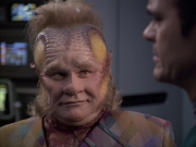 extant_StarTrek_VOY_6x04-TinkerTenorDoctorSpy_01358.jpg