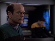 extant_StarTrek_VOY_6x04-TinkerTenorDoctorSpy_01411.jpg
