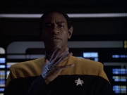 extant_StarTrek_VOY_6x04-TinkerTenorDoctorSpy_01445.jpg