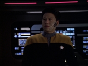 extant_StarTrek_VOY_6x04-TinkerTenorDoctorSpy_01465.jpg