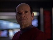 extant_StarTrek_VOY_6x04-TinkerTenorDoctorSpy_01523.jpg